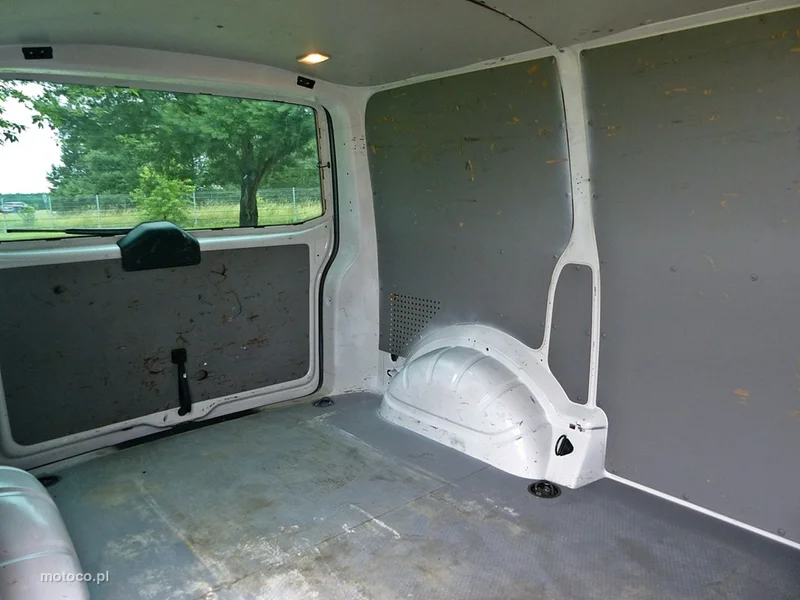 Volkswagen Transporter 9
