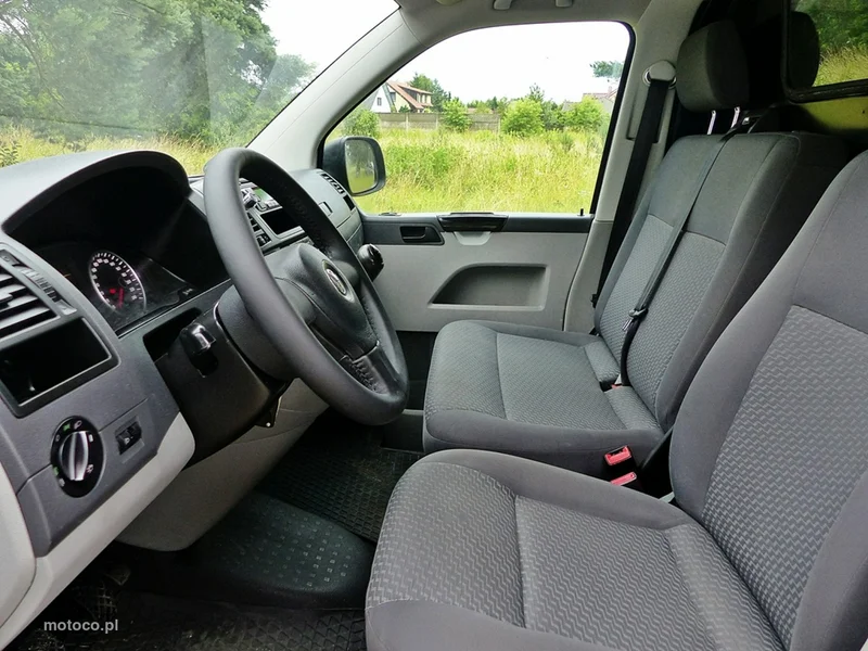 Volkswagen Transporter 25