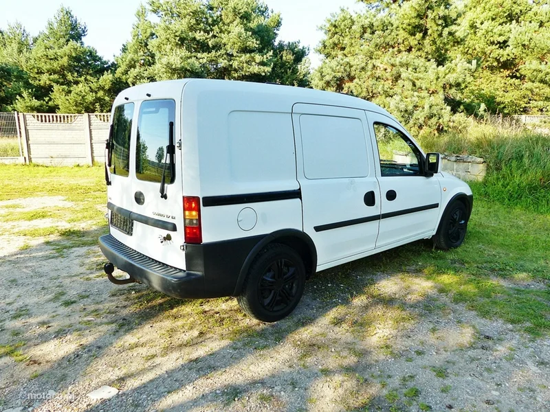 Opel Combo 9