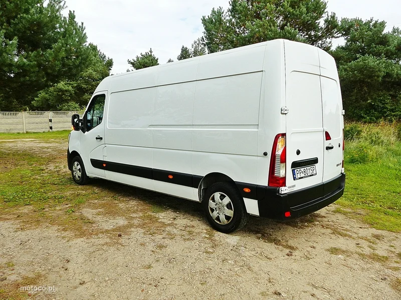 Renault Master 18
