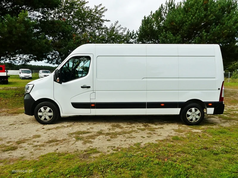 Renault Master 19