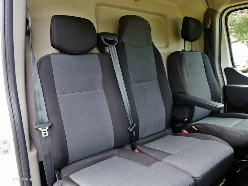 Renault Master 29