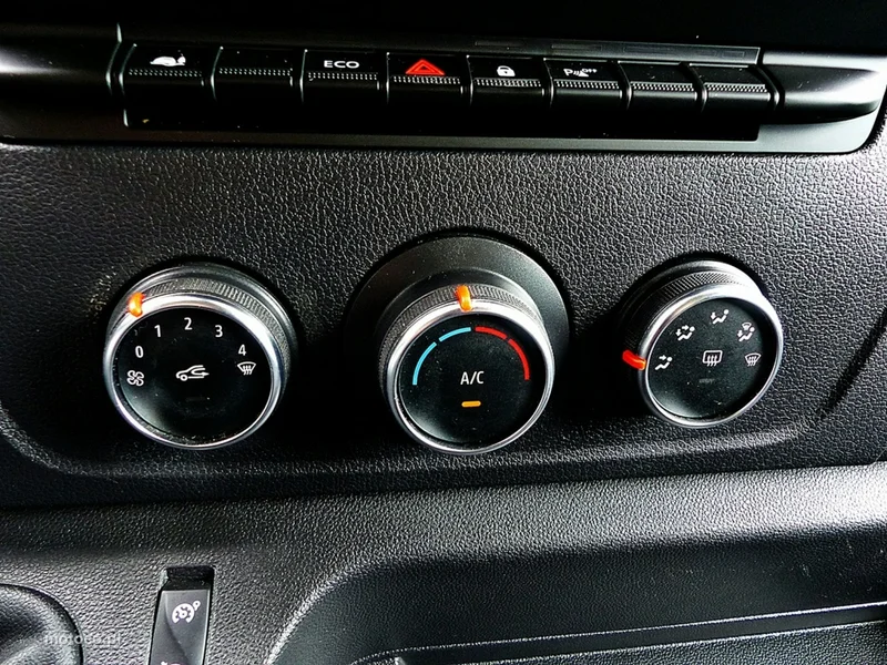 Renault Master 36