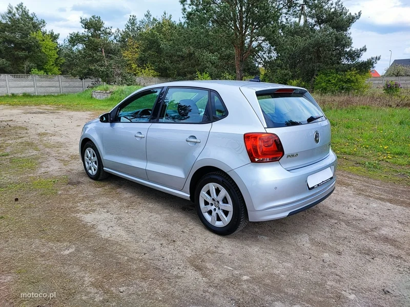 Volkswagen Polo V 6R 12