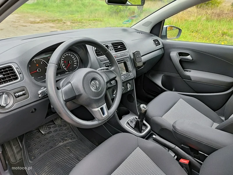 Volkswagen Polo V 6R 19