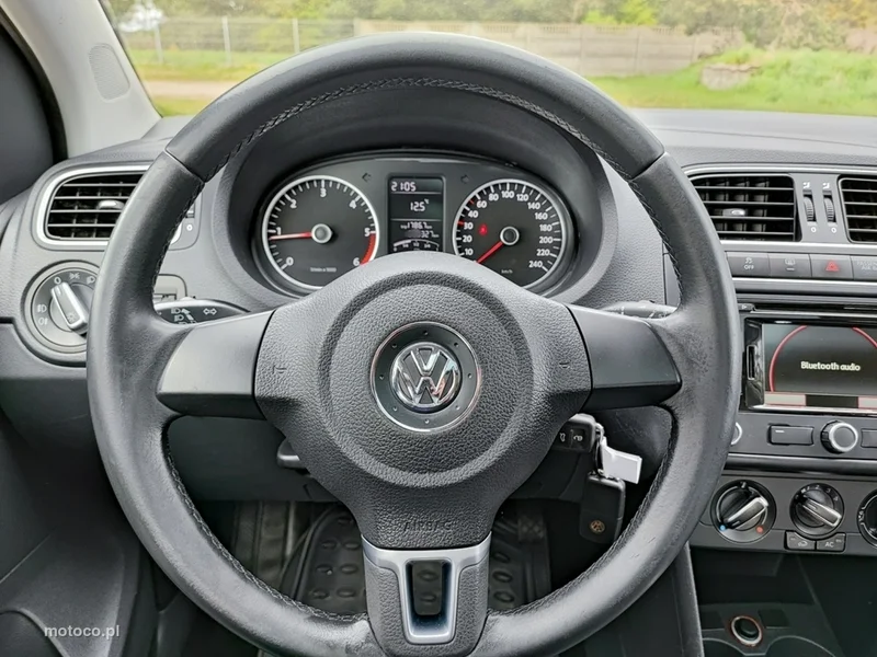 Volkswagen Polo V 6R 28