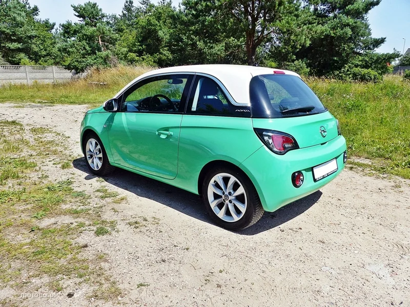 Opel Adam 11