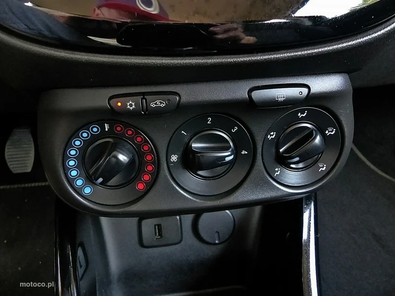 Opel Adam 35