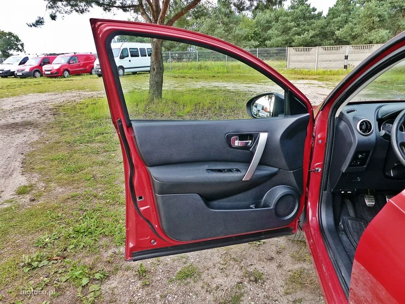 Nissan Qashqai+2 16