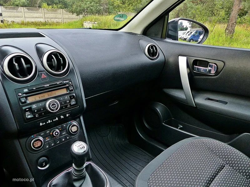 Nissan Qashqai+2 34