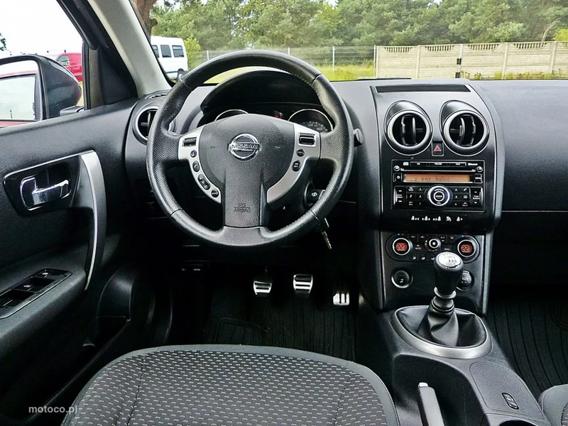 Nissan Qashqai+2 35