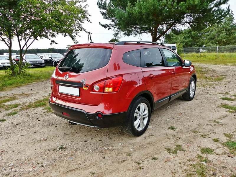 Nissan Qashqai+2 8