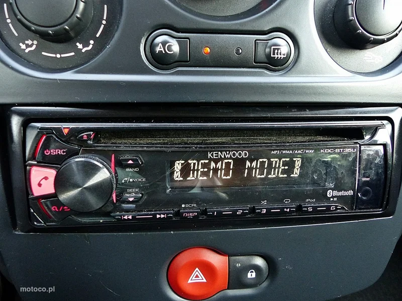 Renault Clio III 33