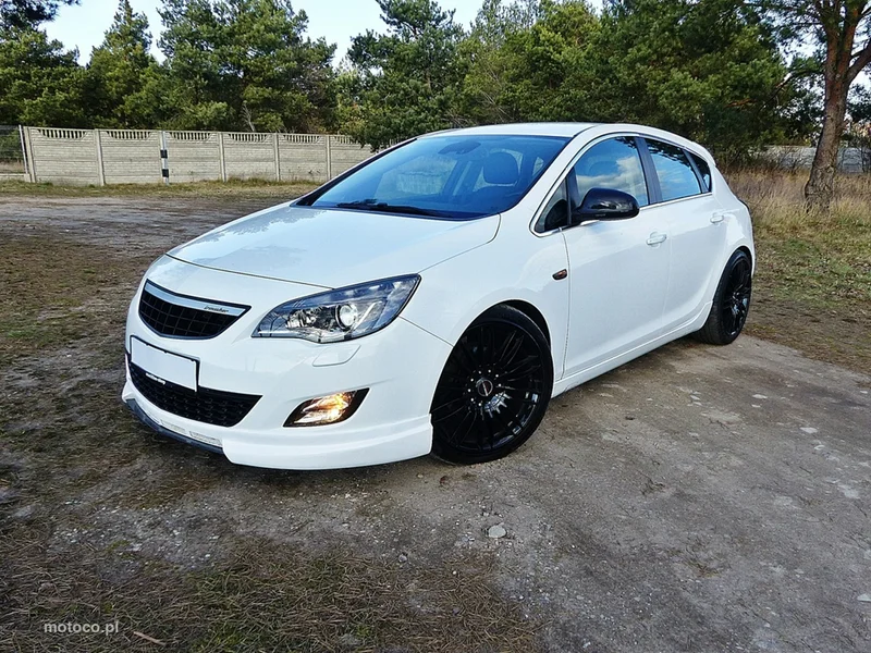 Opel Astra J 15