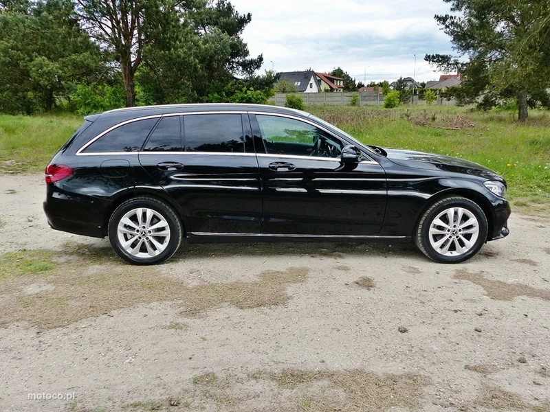 Mercedes-Benz Klasa C W205 C 220 7