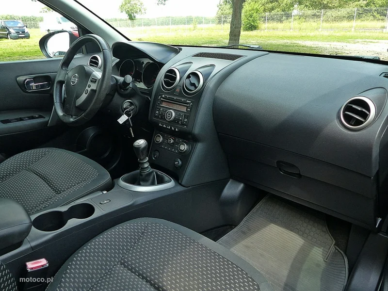 Nissan Qashqai 24
