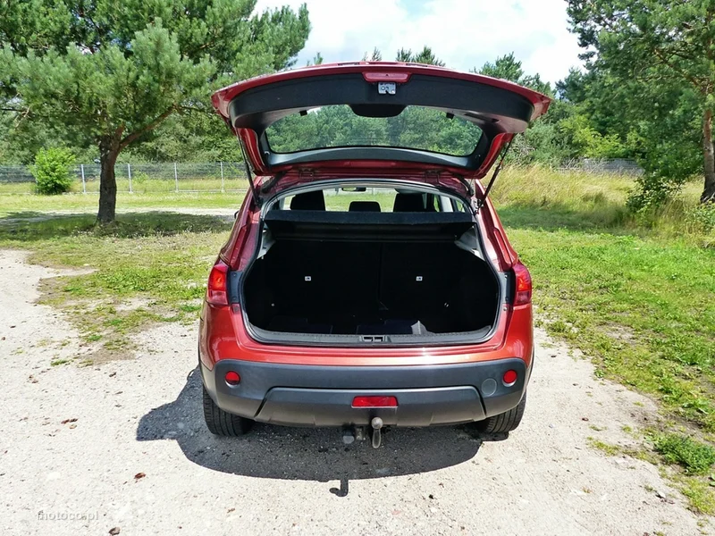 Nissan Qashqai 10