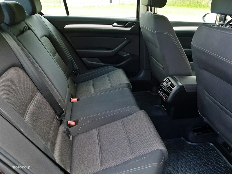 Volkswagen Passat B8 23