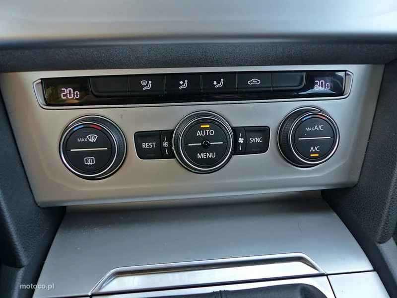 Volkswagen Passat B8 32