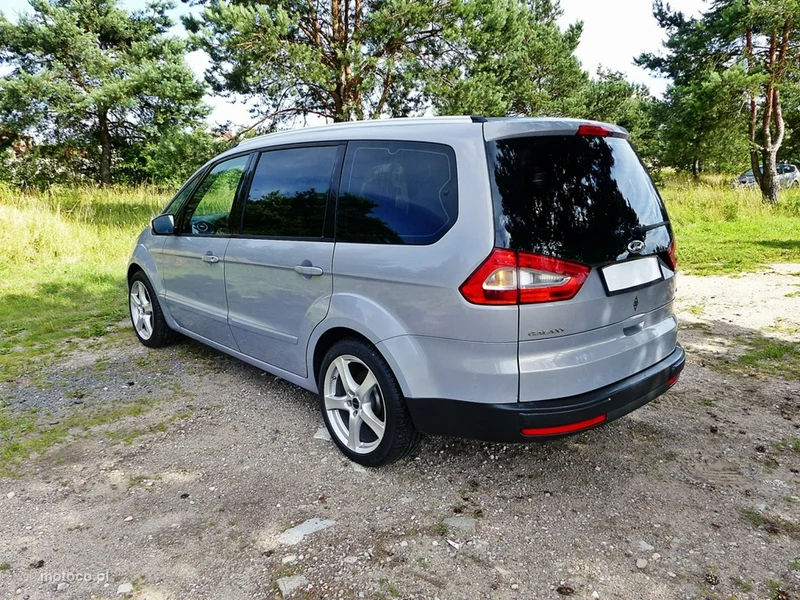 Ford Galaxy II 12
