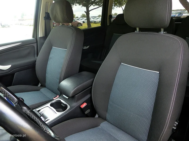 Ford Galaxy II 21