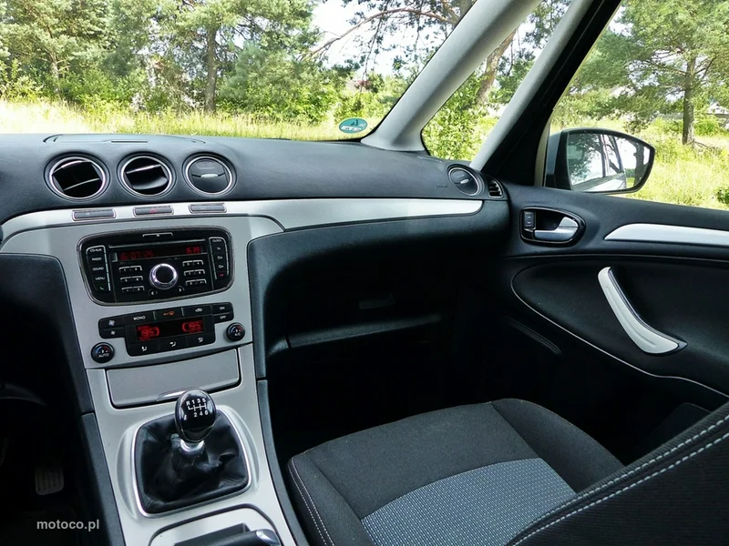 Ford Galaxy II 37