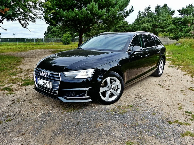 Audi A4 B9 15