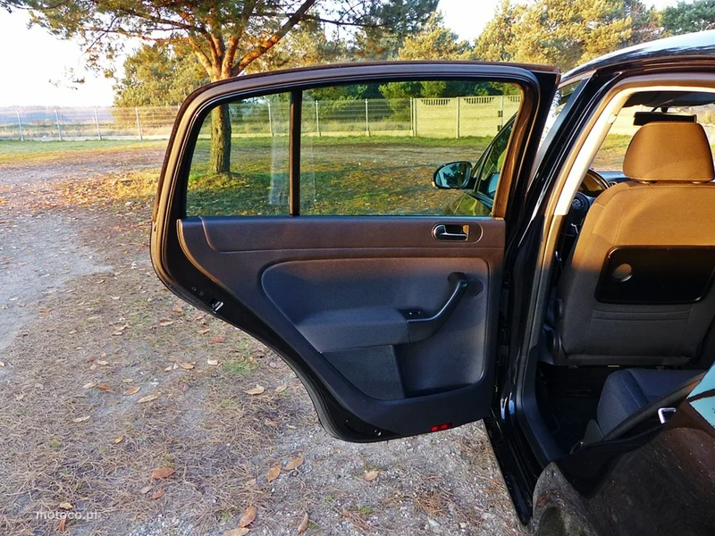 Volkswagen Golf Plus VI 21