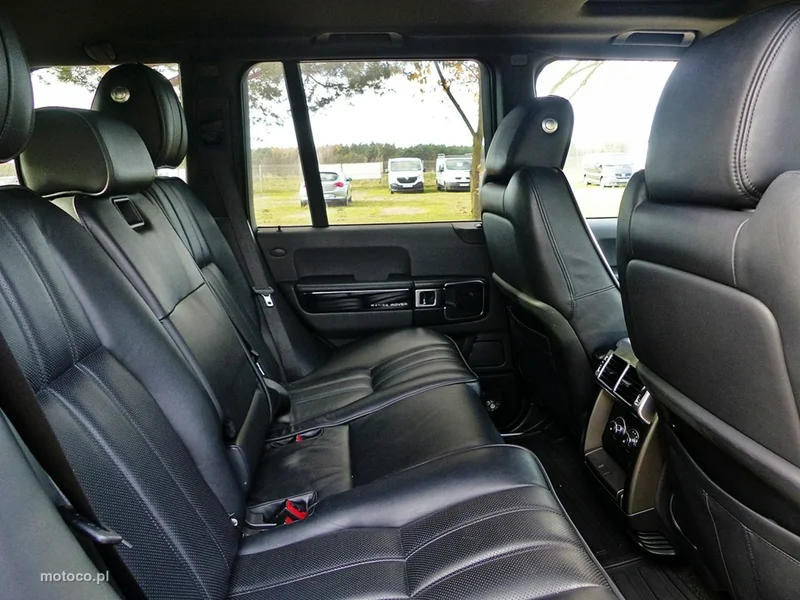 Land Rover Range Rover 24
