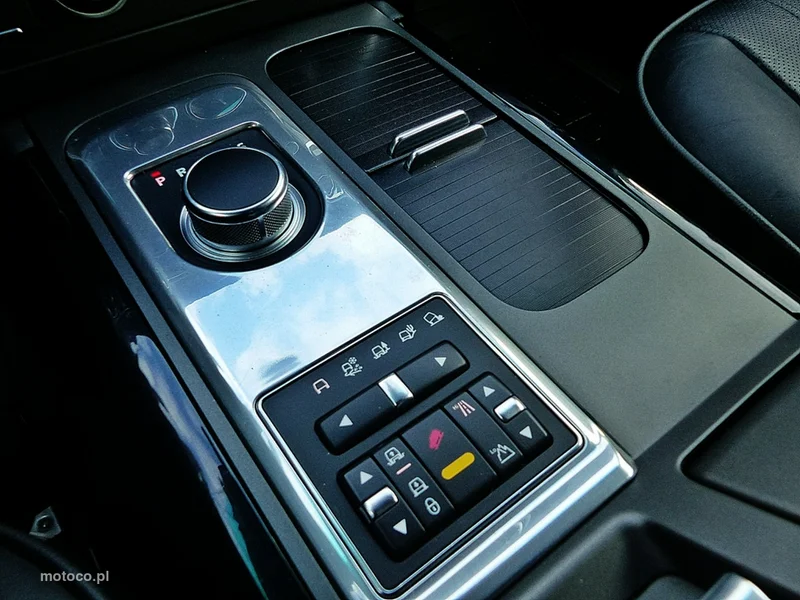 Land Rover Range Rover 33