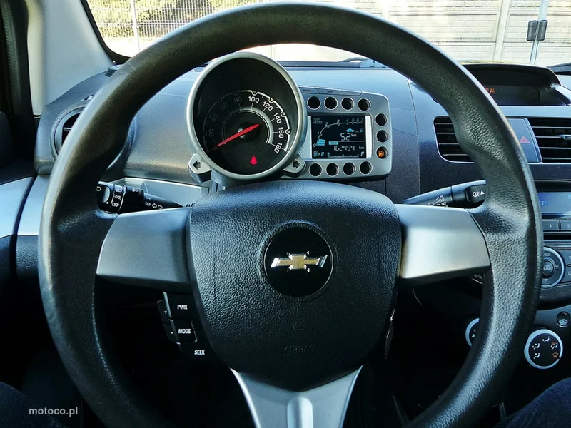 Chevrolet Spark 26