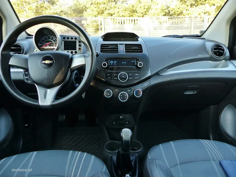 Chevrolet Spark 36