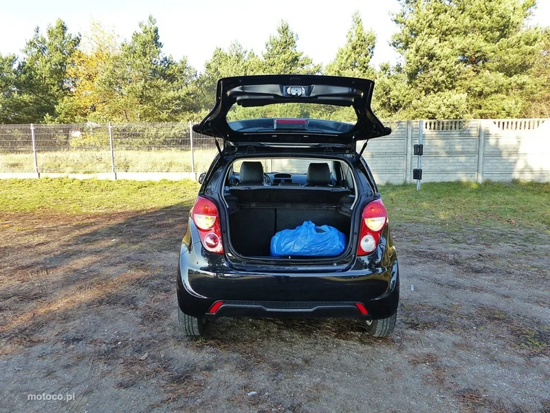 Chevrolet Spark 9