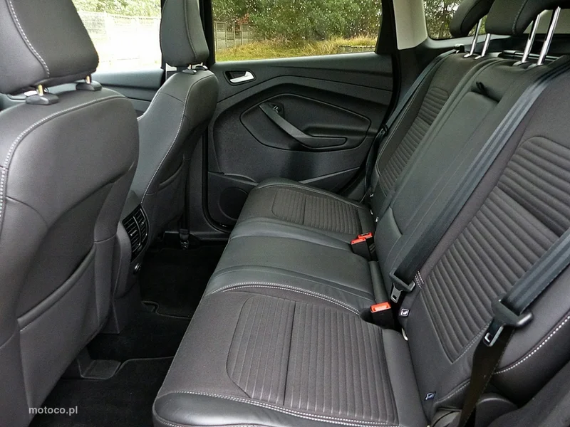 Ford Kuga II 22