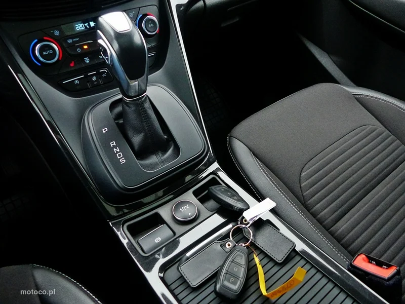 Ford Kuga II 33