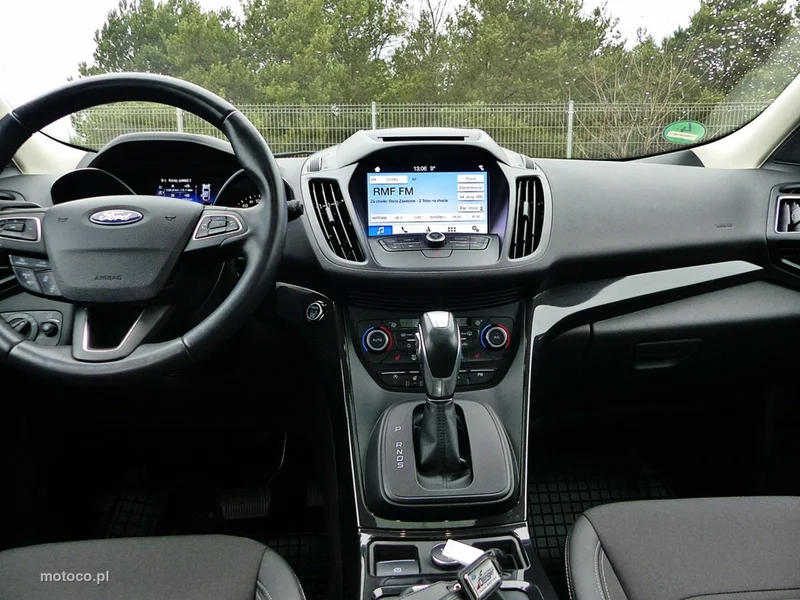 Ford Kuga II 36