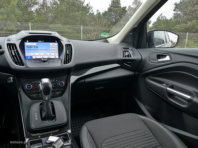 Ford Kuga II 37