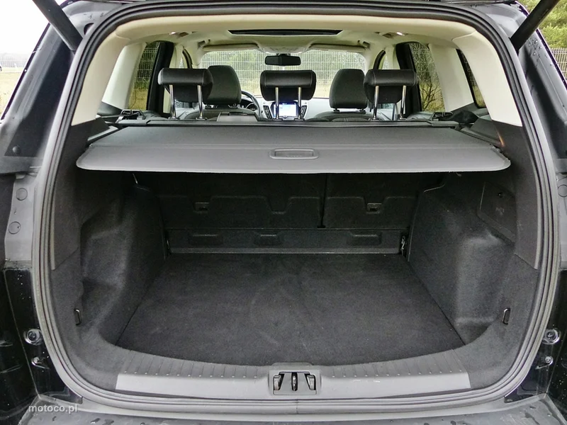 Ford Kuga II 10