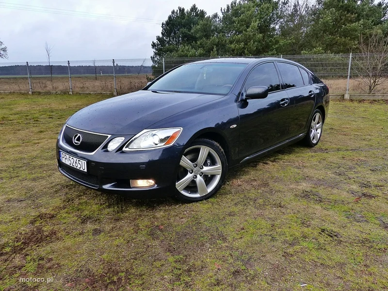 Lexus GS 16