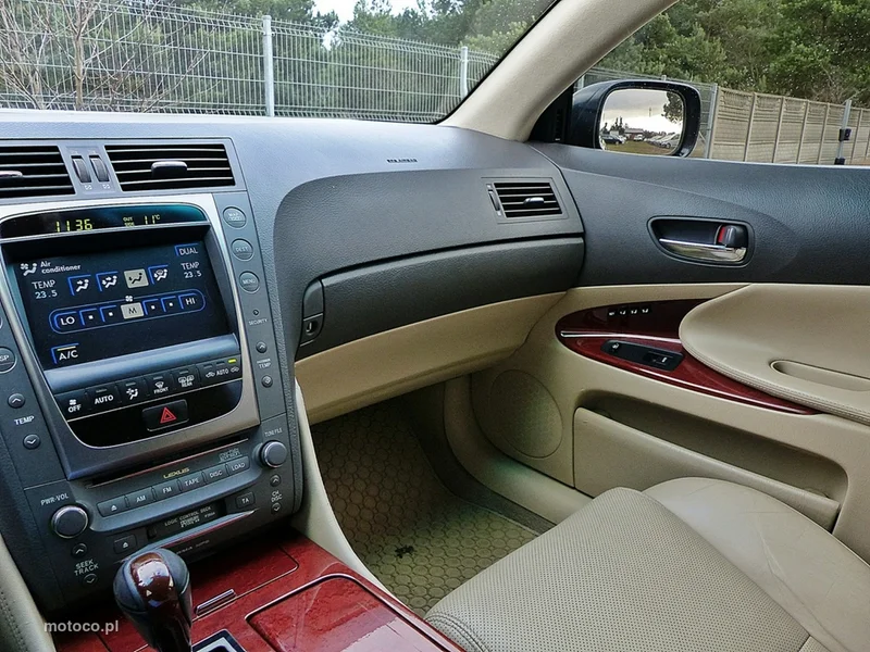 Lexus GS 39