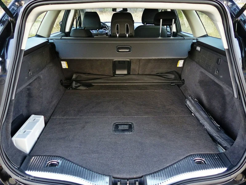 Ford Mondeo V 11