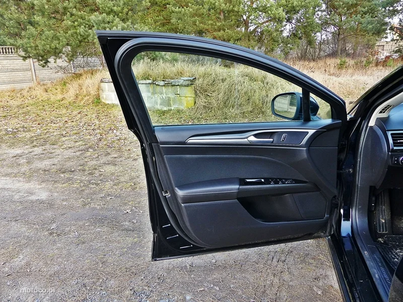 Ford Mondeo V 18