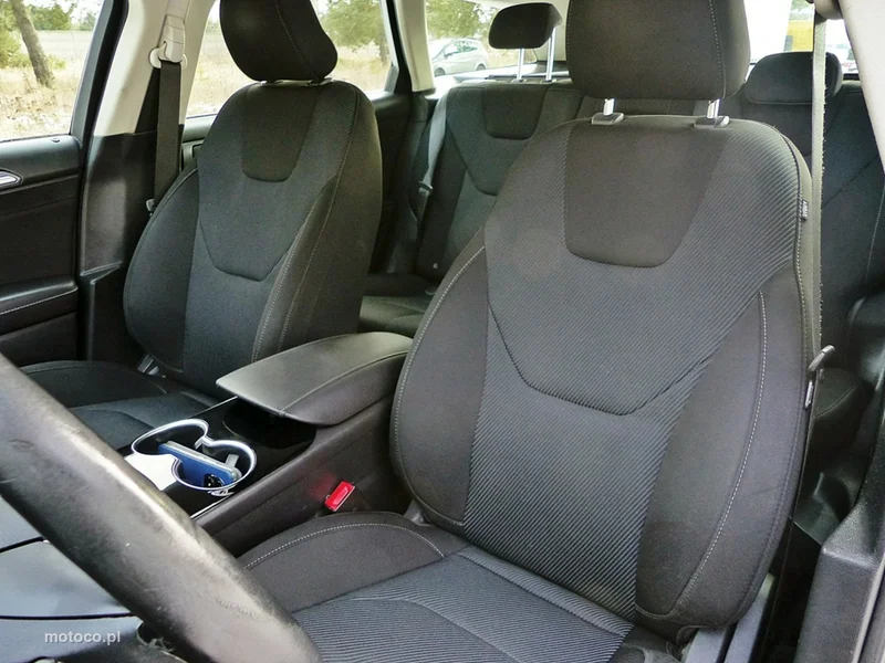 Ford Mondeo V 21