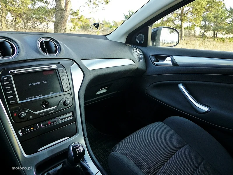 Ford Mondeo IV 34