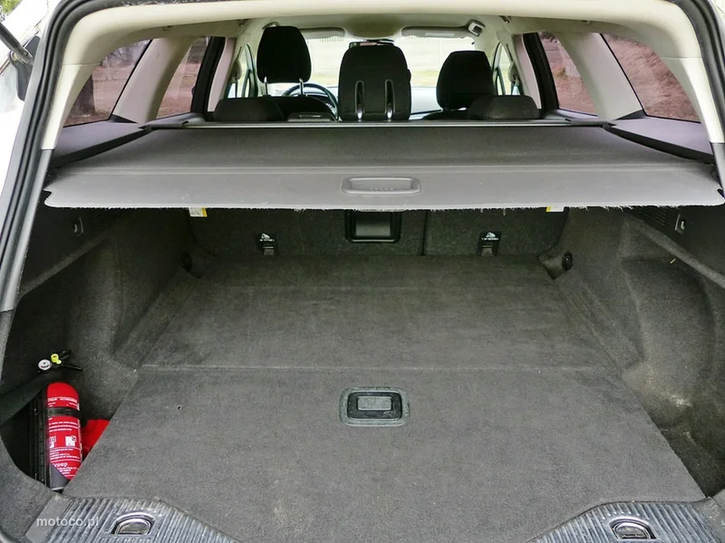 Ford Mondeo V 11