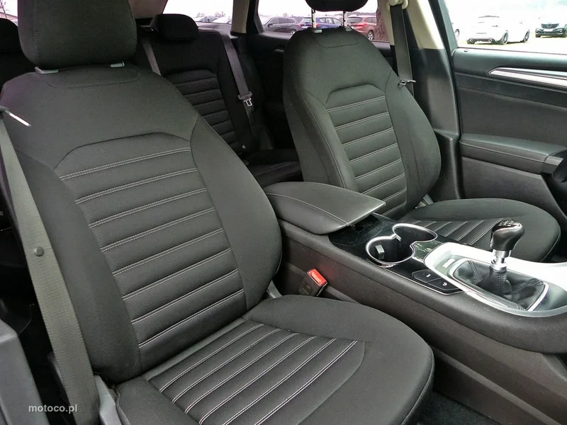 Ford Mondeo V 27