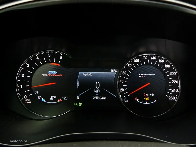 Ford Mondeo V 29