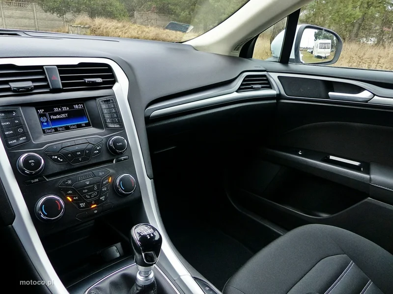Ford Mondeo V 34