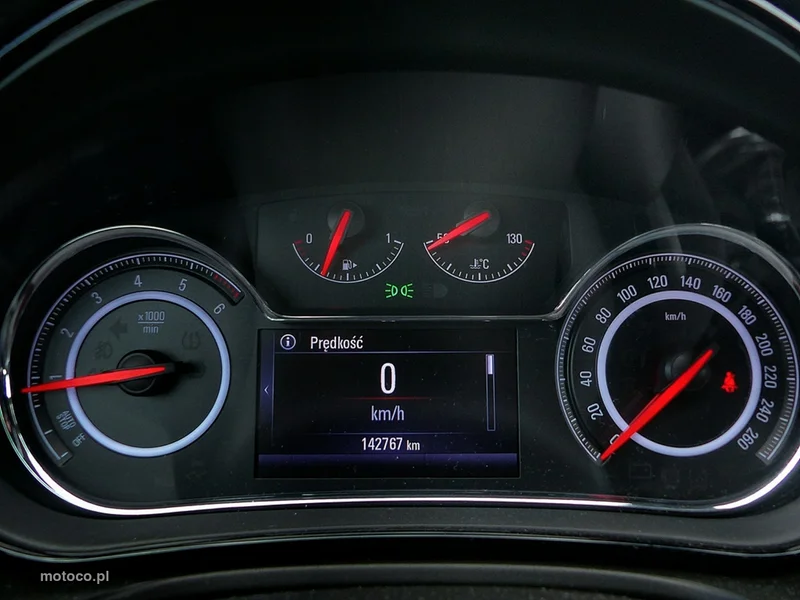Opel Insignia A 29