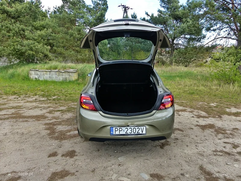 Opel Insignia A 10